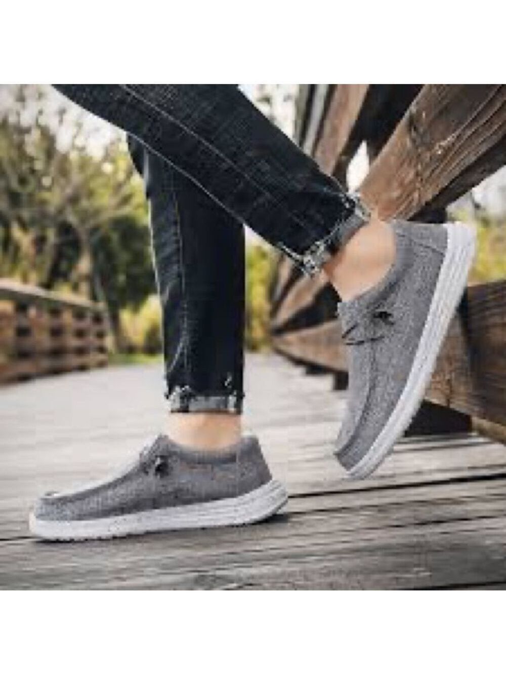 Men’s Fanture Grey Slip On Lightweight Travel Shoes Size 8.5 US!
